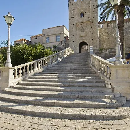 בית נופש Robinson Style House *