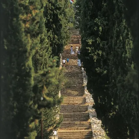 Robinson Style House Zrnovo